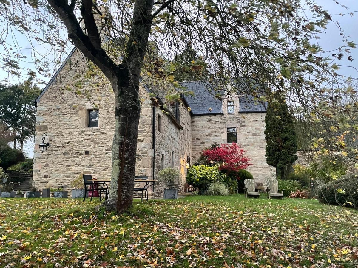 Manoir Medieval Du XV Ieme Siecle Minihy-Tréguier Buitenkant foto