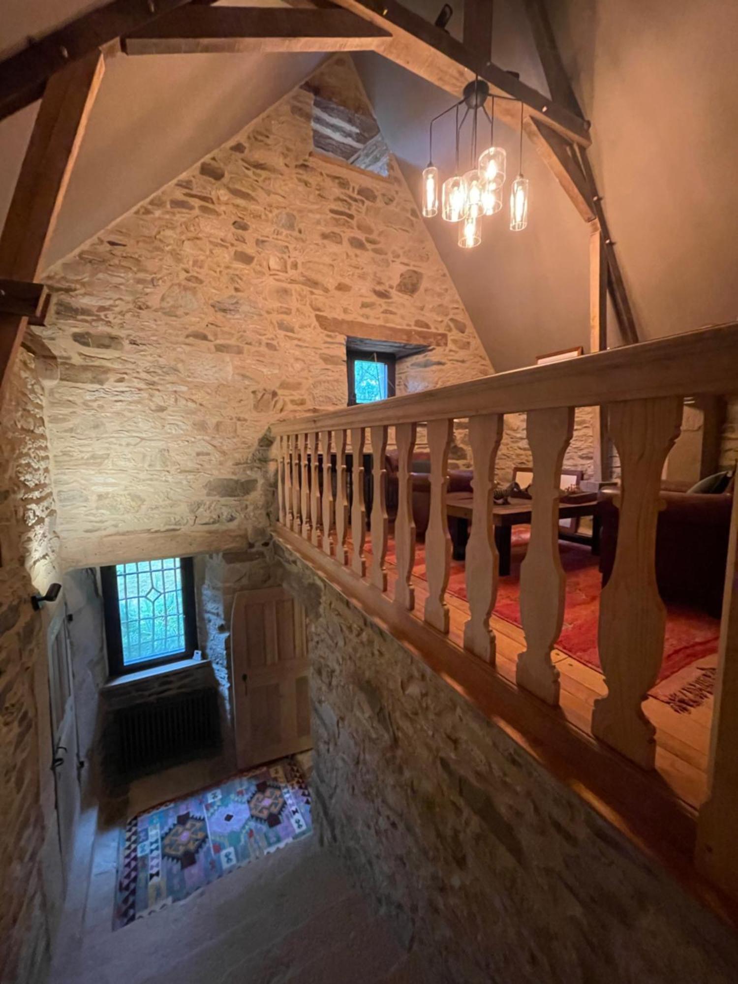 Manoir Medieval Du XV Ieme Siecle Minihy-Tréguier Buitenkant foto